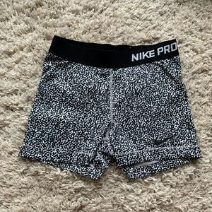 Nike Pro athletic Short-shorts